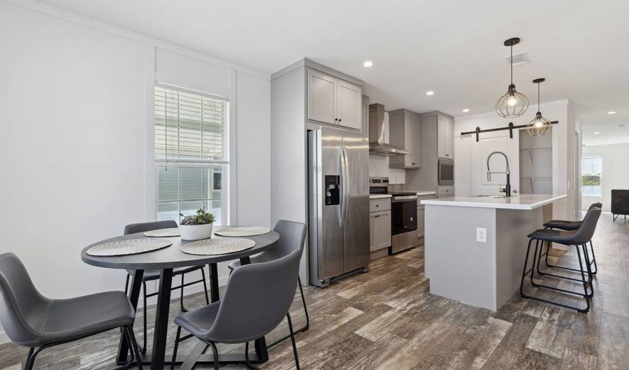 31 Live Bait Dr, Avon Park, FL 33825 - 3 Beds, 2 Bath