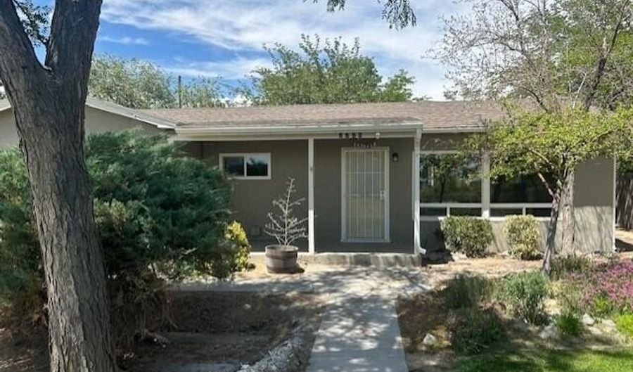 3220 Rice Rd, Fallon, NV 89406 - 2 Beds, 1 Bath
