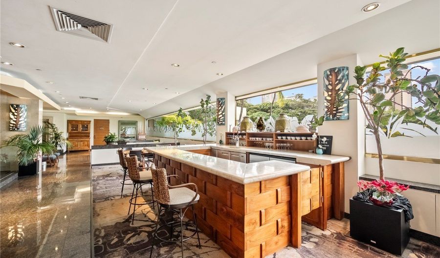 2045 Kalakaua Ave 1007, Honolulu, HI 96815 - 1 Beds, 1 Bath