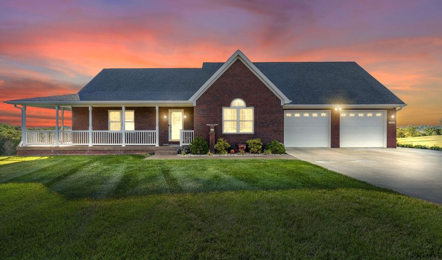 514 Liberty Rd, Battletown, KY 40104 - 2 Beds, 3 Bath