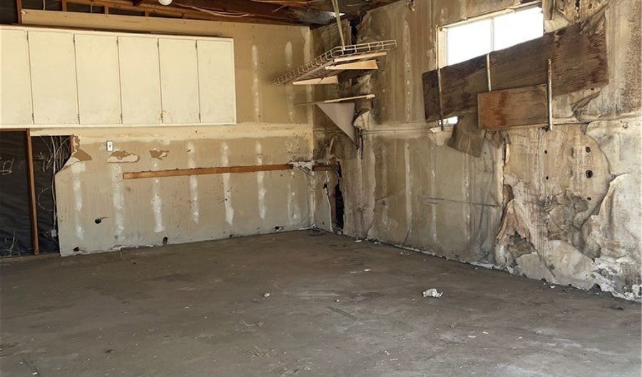 11109 Primrose Rd, Adelanto, CA 92301 - 2 Beds, 1 Bath