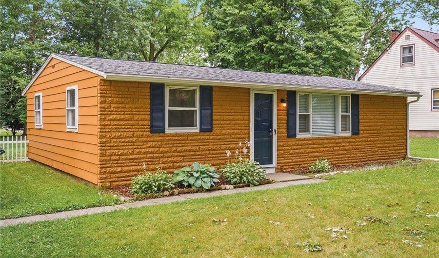 934 Meadowbrook Ave, Alliance, OH 44601 - 3 Beds, 1 Bath