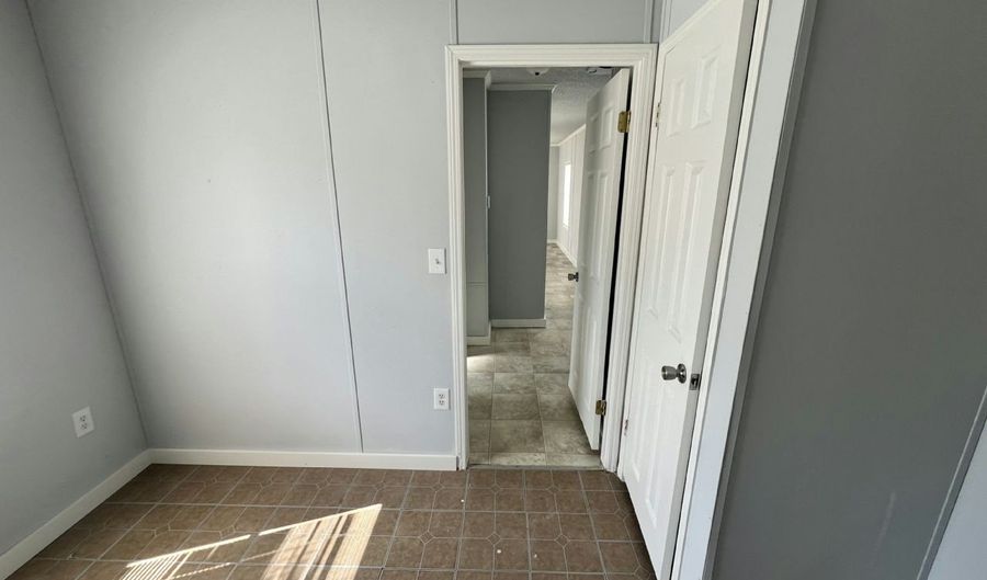 2218 Chicago Cubs St 2218, Avon Park, FL 33825 - 1 Beds, 1 Bath