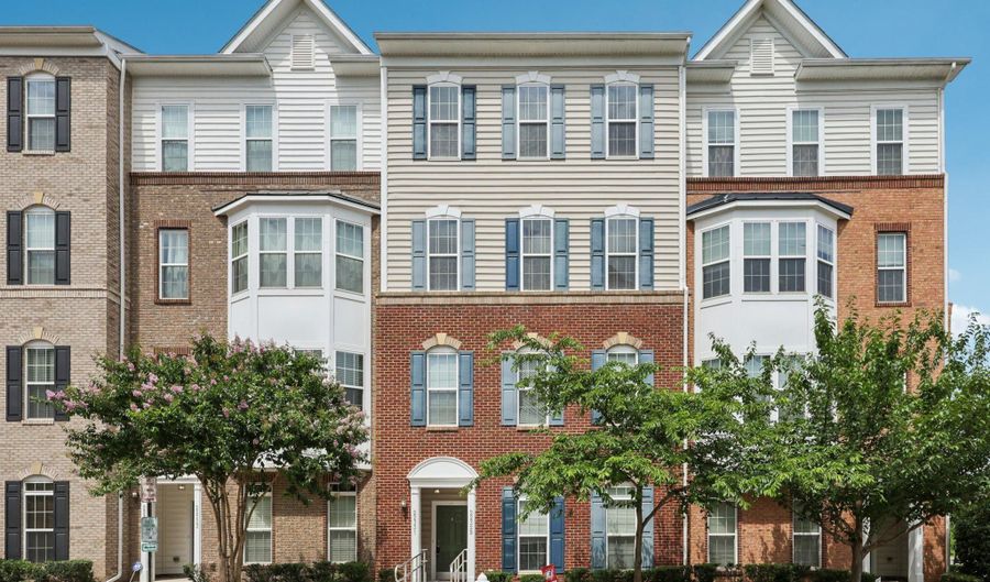 22331 CONCORD STATION Ter, Ashburn, VA 20148 - 3 Beds, 3 Bath