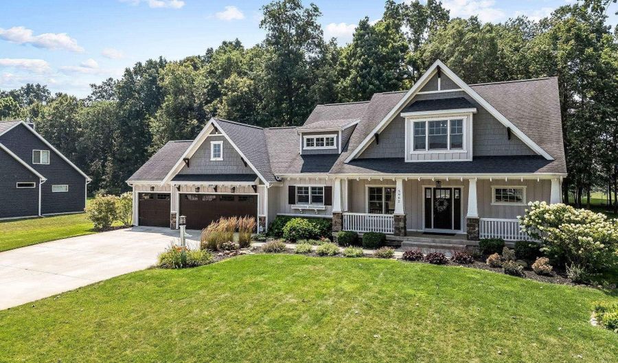5962 Deer Hollow Rd, Auburn, IN 46706 - 5 Beds, 4 Bath
