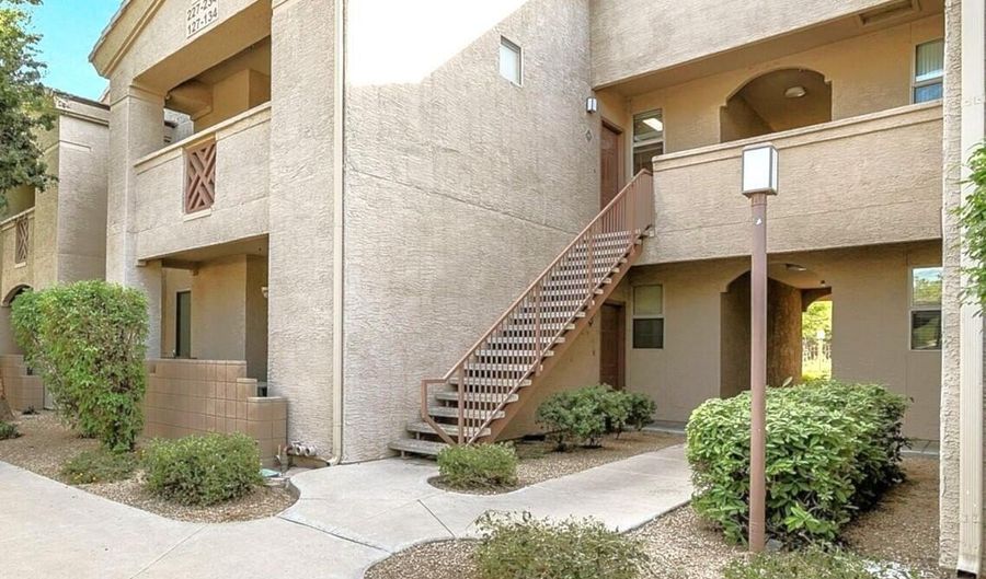 29606 N TATUM Blvd 233, Cave Creek, AZ 85331 - 1 Beds, 1 Bath