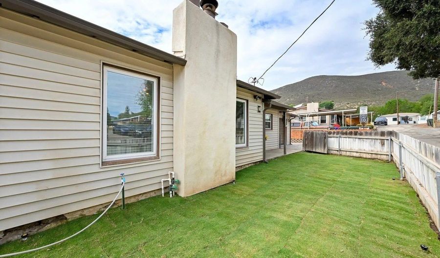 1390 Willowside Ter, Alpine, CA 91901 - 2 Beds, 1 Bath