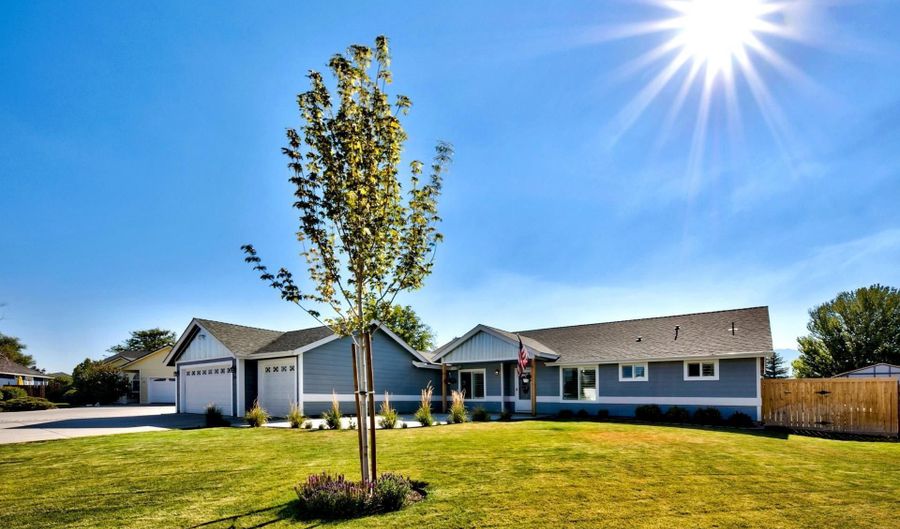 772 Mammoth Way, Gardnerville, NV 89460 - 4 Beds, 2 Bath