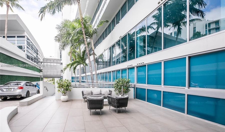 2950 NE 188th St 525, Aventura, FL 33180 - 3 Beds, 4 Bath