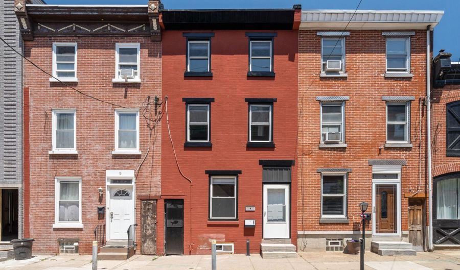 7 E OXFORD St, Philadelphia, PA 19125 - 3 Beds, 1 Bath