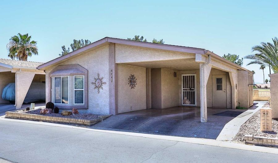 6242 S Cypress Point Dr, Chandler, AZ 85249 - 2 Beds, 2 Bath