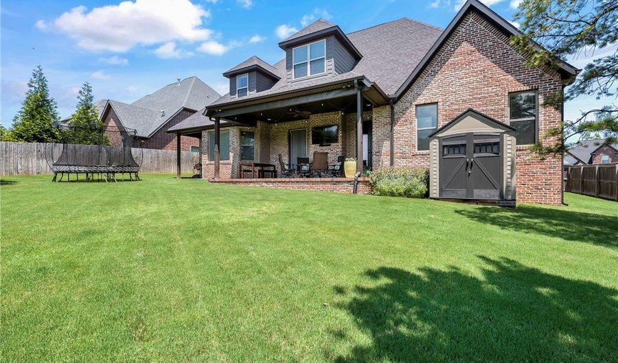 4502 NE Birchgrove Pl, Bentonville, AR 72712 - 5 Beds, 5 Bath
