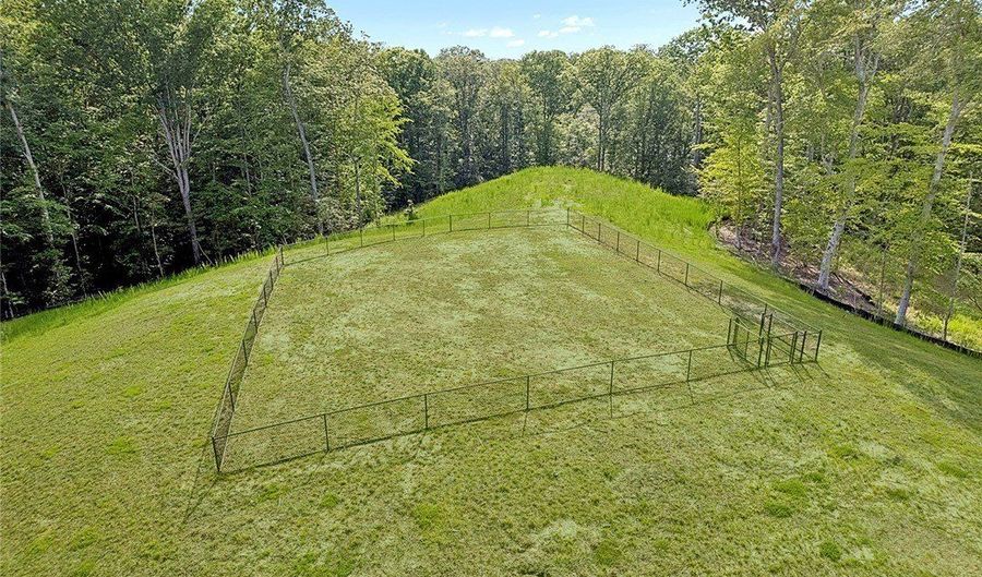 311 Mt. McCauley Way, Aylett, VA 23009 - 3 Beds, 2 Bath