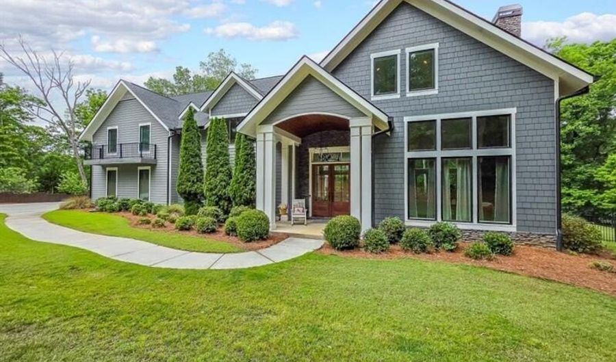 14 Allatoona Estates Dr SE, Acworth, GA 30102 - 5 Beds, 4 Bath