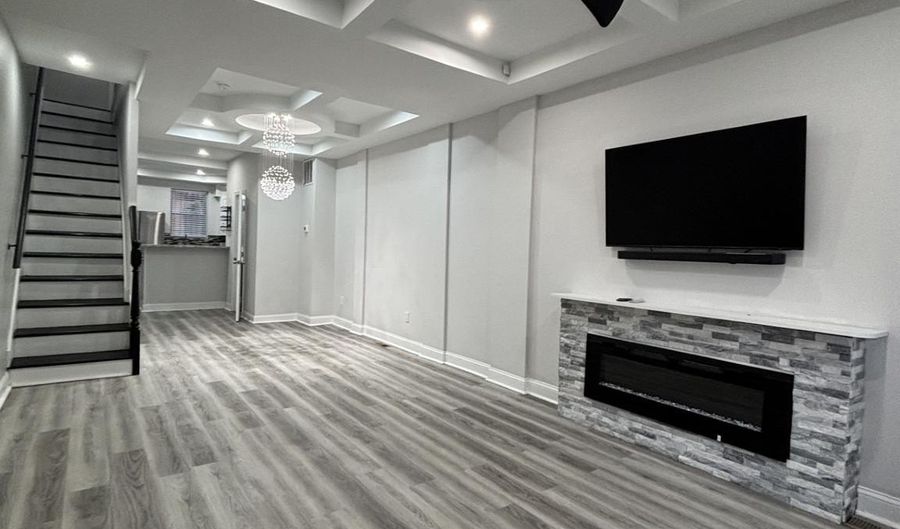 3026 E MONUMENT St, Baltimore, MD 21205 - 3 Beds, 3 Bath