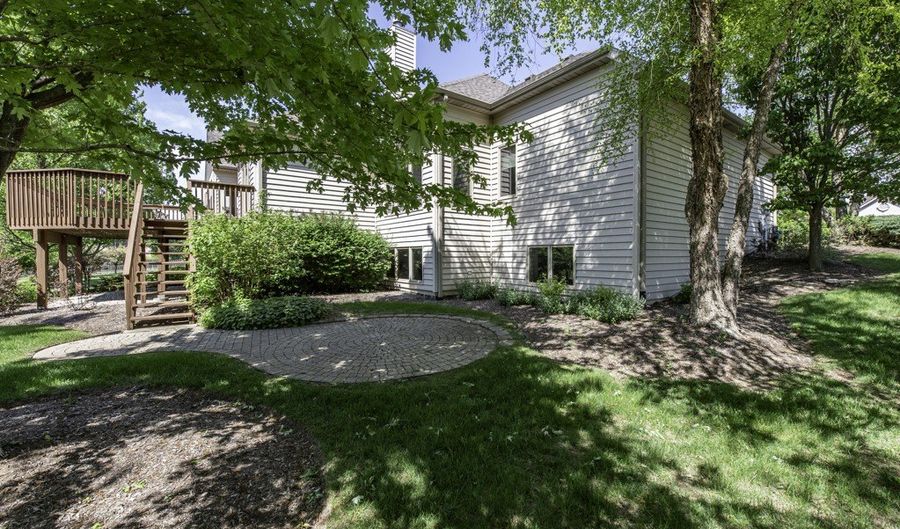 1322 MORNING DOVE Ln, Antioch, IL 60002 - 3 Beds, 2 Bath