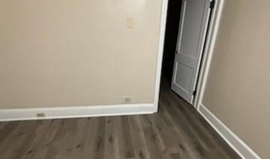 4041 WILKENS Ave B, Baltimore, MD 21229 - 1 Beds, 1 Bath