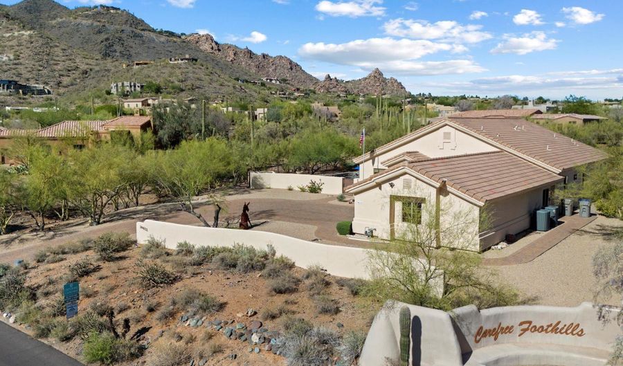 34611 N SUNSET Trl, Carefree, AZ 85377 - 3 Beds, 2 Bath