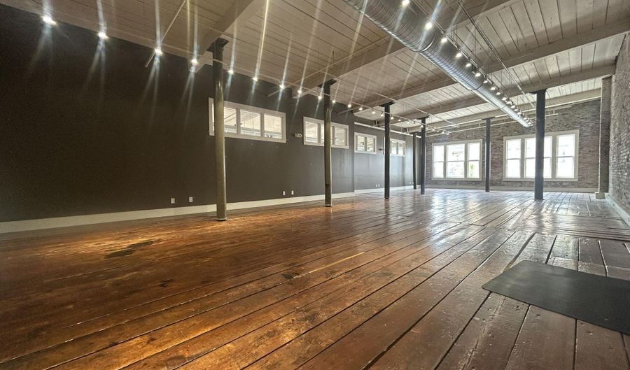 200 Carteret St 202, Beaufort, SC 29902 - 0 Beds, 0 Bath