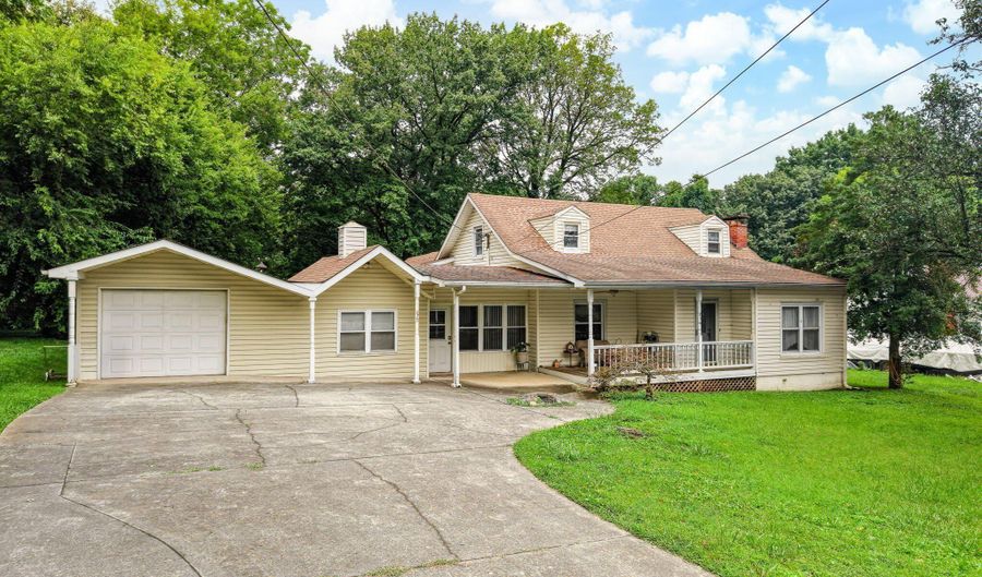 679 N Wright Rd, Alcoa, TN 37701 - 3 Beds, 2 Bath