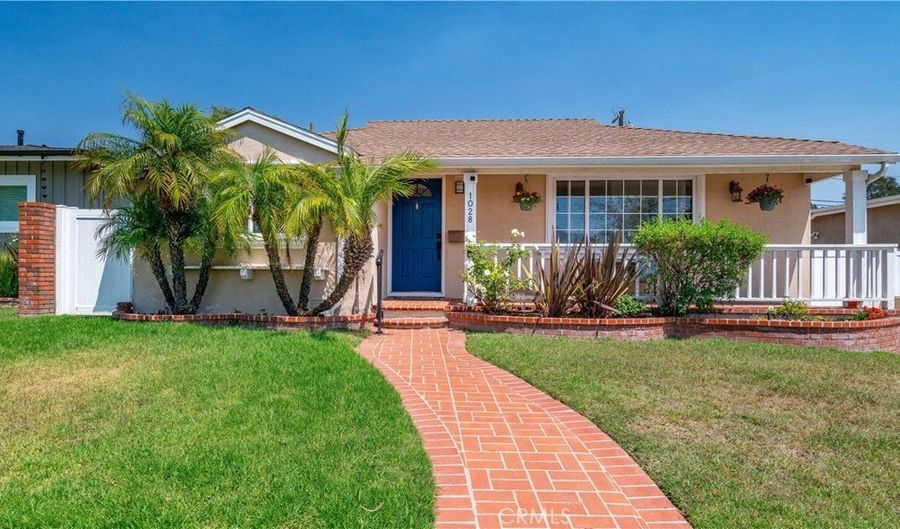 1028 Teri Ave, Torrance, CA 90503 - 2 Beds, 1 Bath