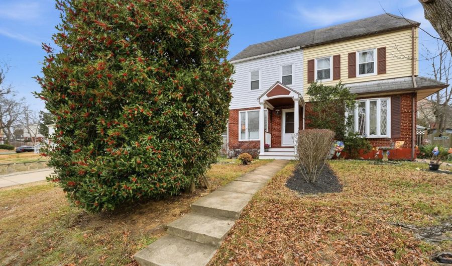 6905 RADCLIFFE Dr, Alexandria, VA 22307 - 3 Beds, 2 Bath