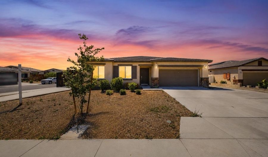 11500 Juliana Dr, Adelanto, CA 92301 - 4 Beds, 2 Bath