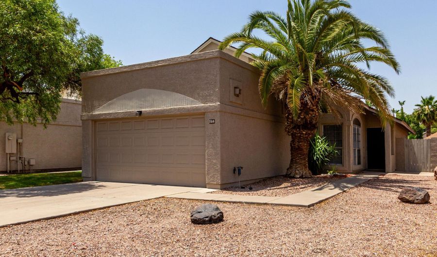 708 N COUNTRY CLUB Way, Chandler, AZ 85226 - 3 Beds, 2 Bath