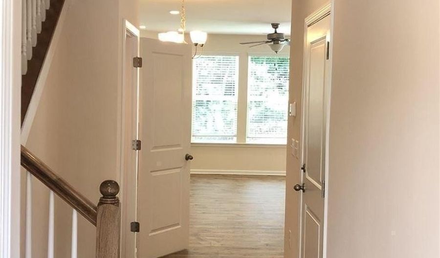 2555 Rambling Creek Rd, Apex, NC 27523 - 3 Beds, 2 Bath