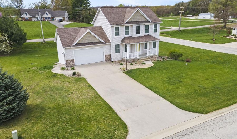 1199 N Slateview Ct, Warsaw, IN 46582 - 3 Beds, 4 Bath