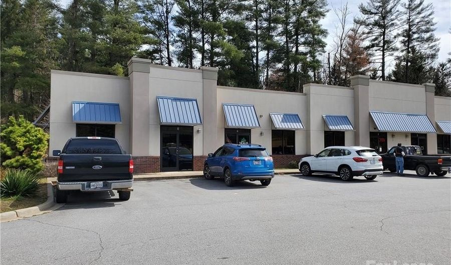 15 Possum Trot Rd 1, Asheville, NC 28806 - 0 Beds, 1 Bath