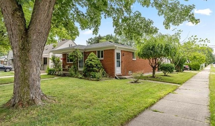 17127 Euclid Ave, Allen Park, MI 48101 - 3 Beds, 2 Bath