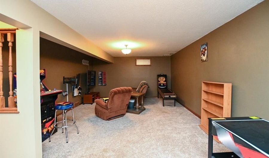 508 Rosemary Ln, Anamosa, IA 52205 - 3 Beds, 3 Bath