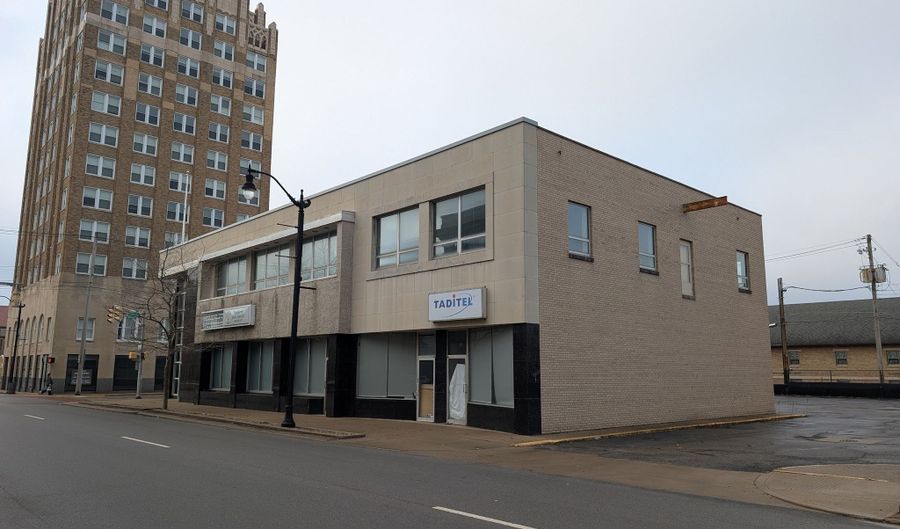 100 W 11th St, Anderson, IN 46016 - 0 Beds, 0 Bath
