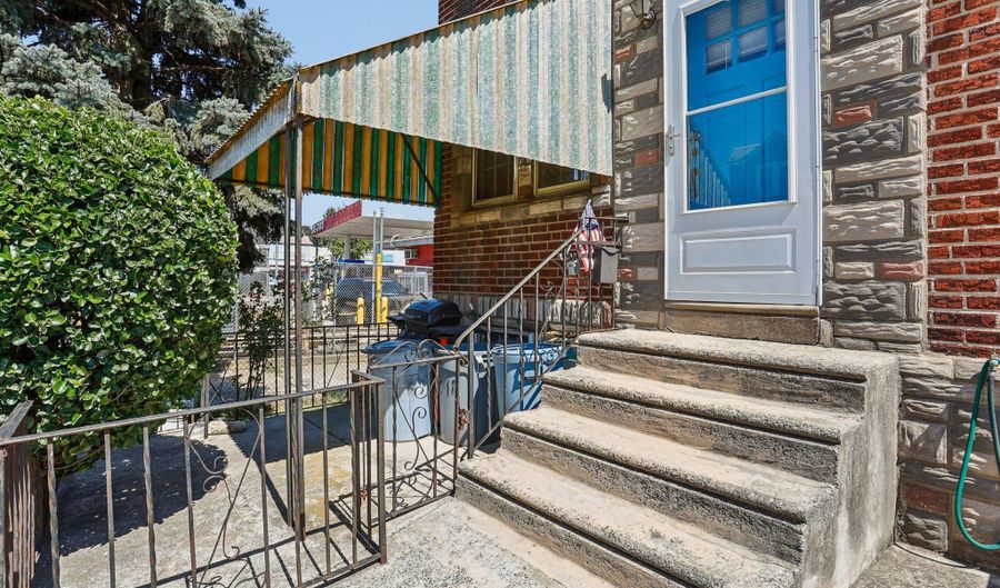 4011 MARPLE St, Philadelphia, PA 19136 - 3 Beds, 2 Bath