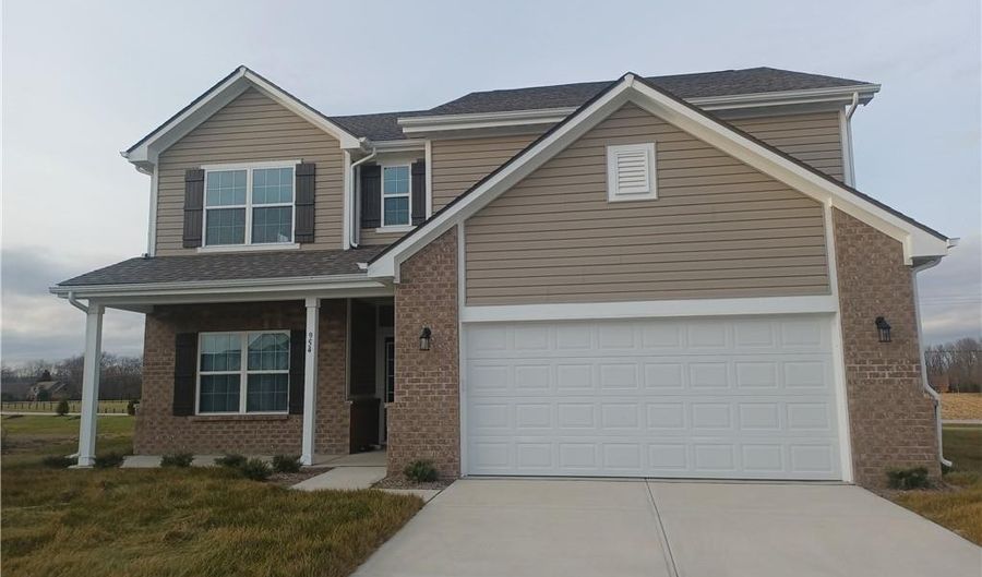 954 Rushmore Dr, Pittsboro, IN 46167 - 5 Beds, 3 Bath