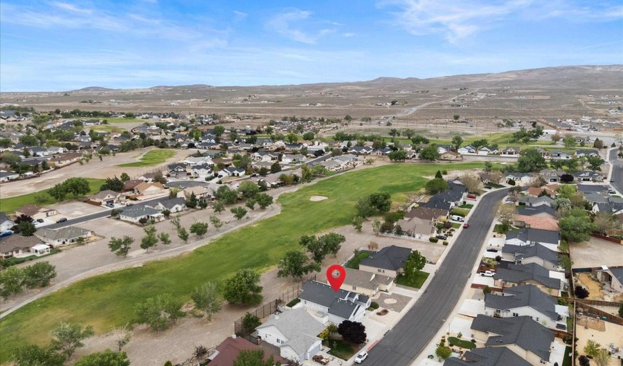 1122 Dixie Ln, Fernley, NV 89408 - 3 Beds, 2 Bath