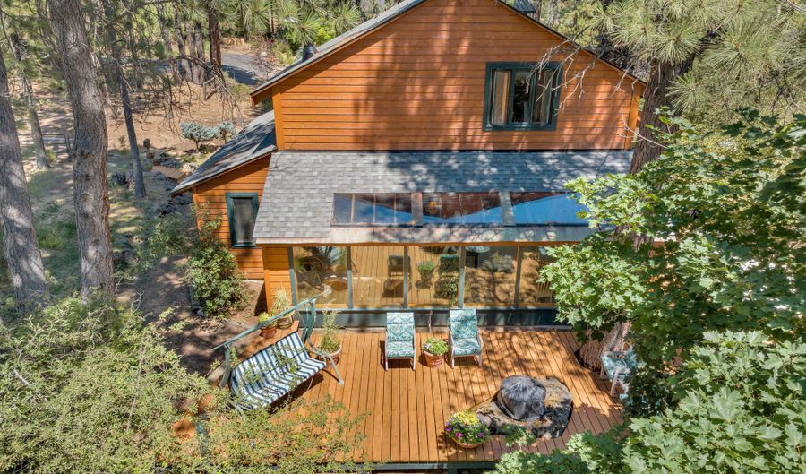 56870 Gina Ln, Bend, OR 97707 - 3 Beds, 2 Bath