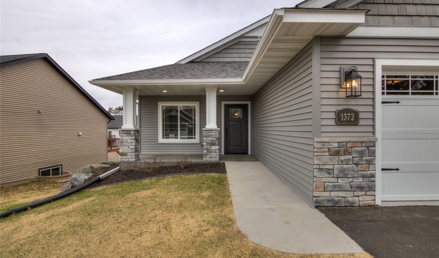 1372 Pebble Beach Dr Lot 163, Altoona, WI 54720 - 2 Beds, 2 Bath