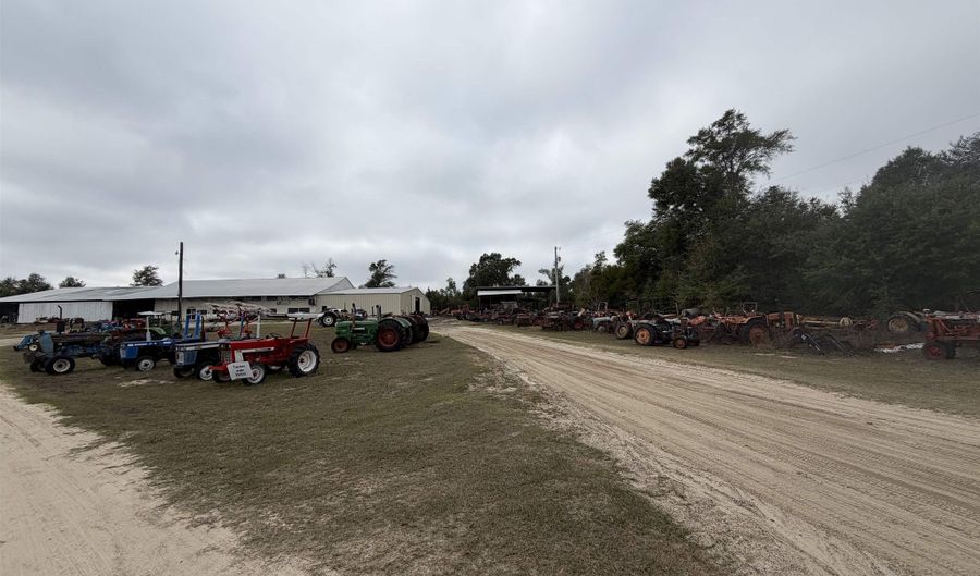 25860 NW SR 73, Altha, FL 32421 - 0 Beds, 0 Bath