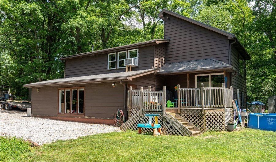 162 Alpine St, Aliquippa, PA 15001 - 3 Beds, 0 Bath
