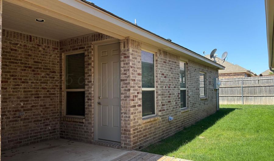 7406 NICK St, Amarillo, TX 79119 - 3 Beds, 2 Bath