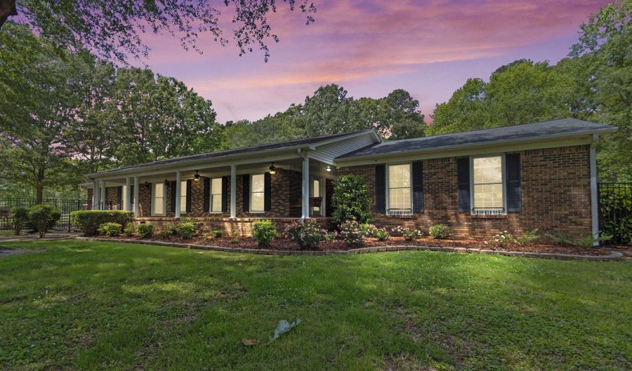 1025 Berkley Rd, Arab, AL 35016 - 3 Beds, 2 Bath