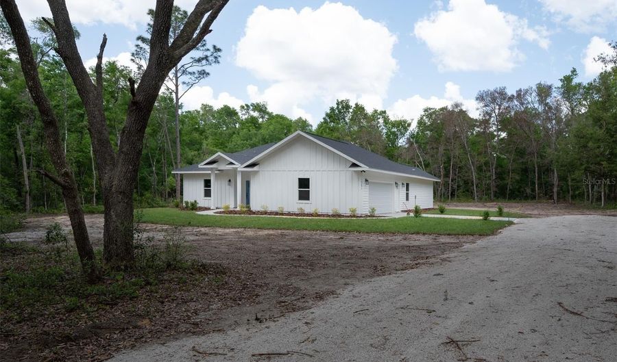 10291 NE 126TH St, Archer, FL 32618 - 3 Beds, 3 Bath