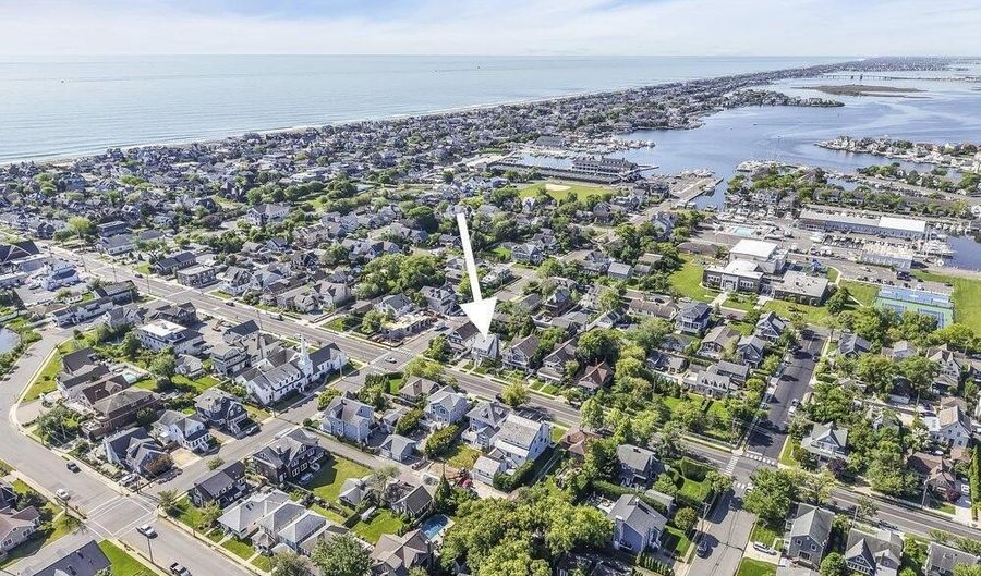 129 Bridge Ave, Bay Head, NJ 08742 - 5 Beds, 2 Bath