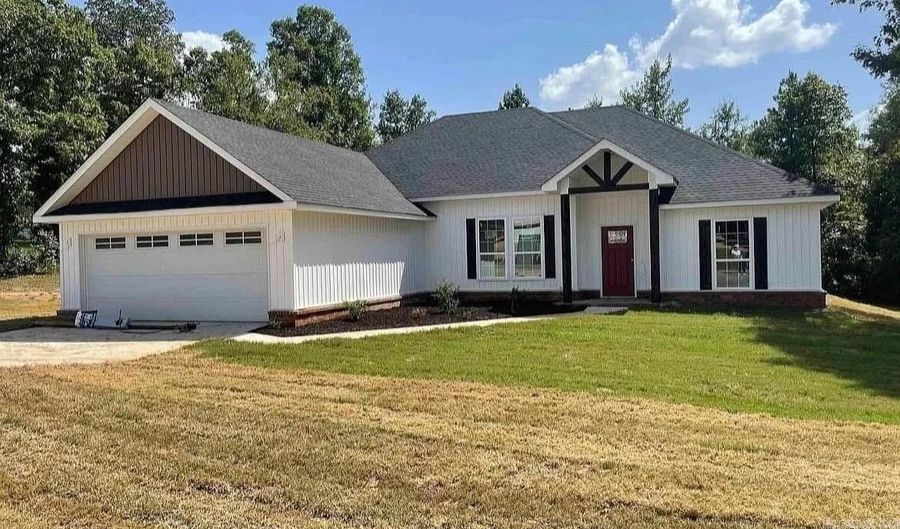 2096 Creekwood Cir, Bauxite, AR 72011 - 3 Beds, 2 Bath