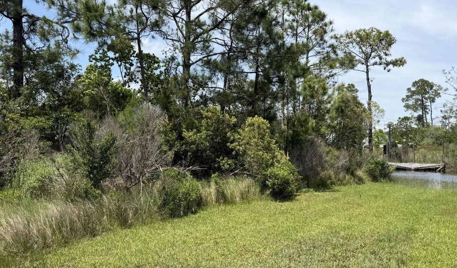 Dolphin Street lot 20, Bay St. Louis, MS 39520 - 0 Beds, 0 Bath