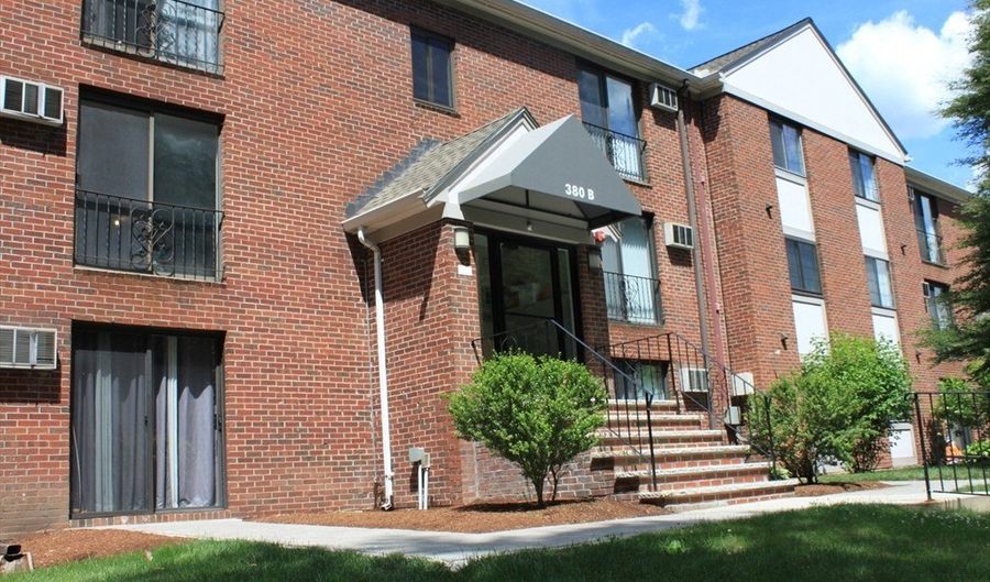 380 Great Rd B 303, Acton, MA 01720 - 1 Beds, 1 Bath