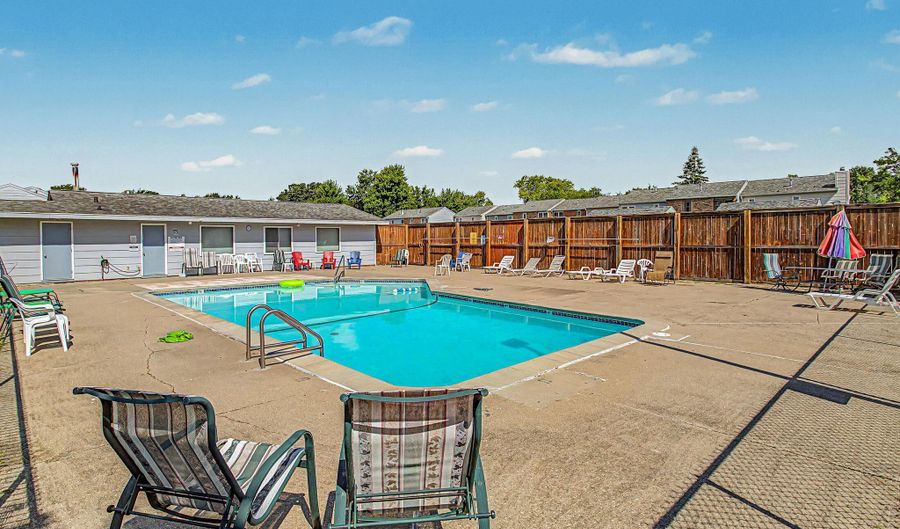 1226 Truman Pl, Ames, IA 50010 - 2 Beds, 2 Bath