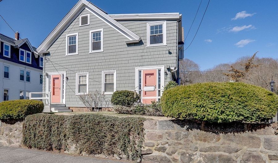 31 High Street 2, Beverly, MA 01915 - 2 Beds, 1 Bath